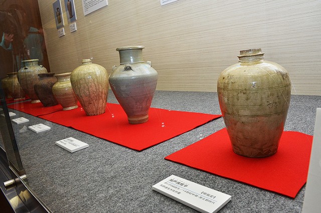展示された陶磁器