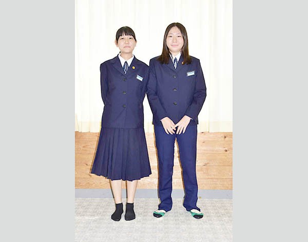 広尾学園 制服スラックス 春夏物 制服紹介 | 広尾学園小石川 中学校